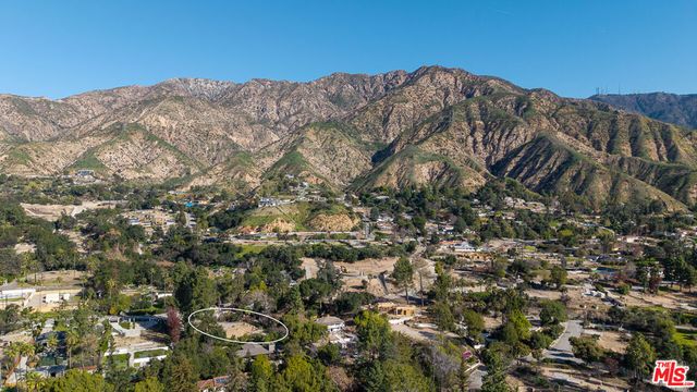 1414 E Palm Street, Altadena, CA 91001