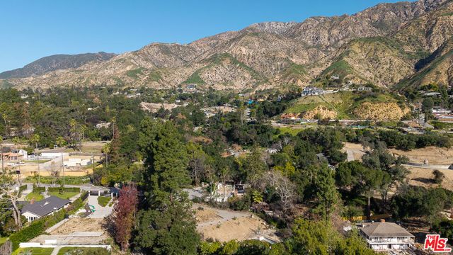 1414 E Palm Street, Altadena, CA 91001