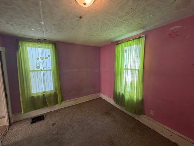 73 2nd Street SE, Blackduck, MN 56630