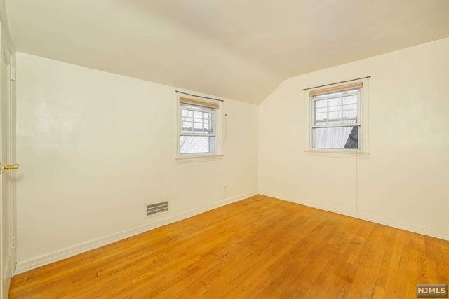 626 Kent Avenue, Teaneck, NJ 07666
