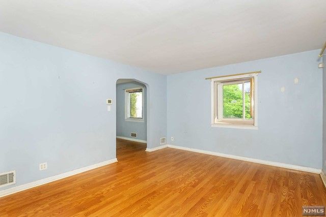 626 Kent Avenue, Teaneck, NJ 07666