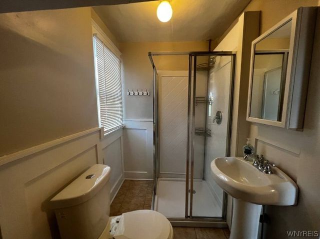 616 Chilton Avenue, Niagara Falls, NY 14301