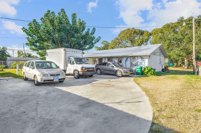 3147 Naylor Terrace, Fort Pierce, FL 34982