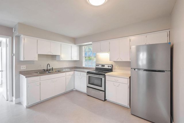 3147 Naylor Terrace, Fort Pierce, FL 34982