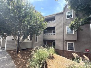 9817 Emerald Point Drive 8, Charlotte, NC 28278