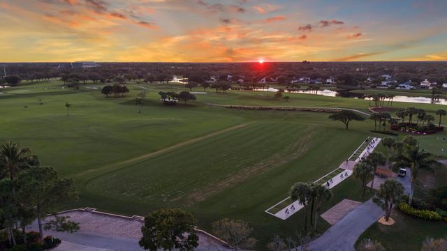 109 Half Moon Circle C, Jupiter, FL 33458