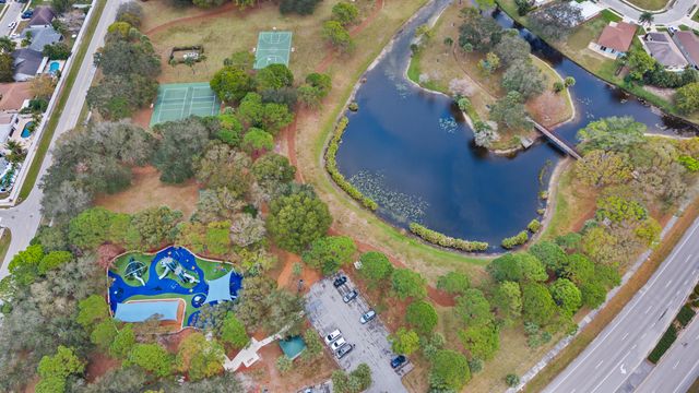 109 Half Moon Circle C, Jupiter, FL 33458