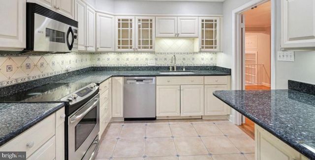 109 PRINCESS ST, Alexandria, VA 22314