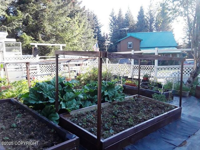 1630 Garden Park Drive, Homer, AK 99603