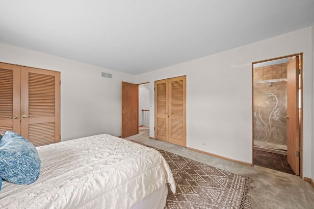 806 S Elm Street, Mount Prospect, IL 60056