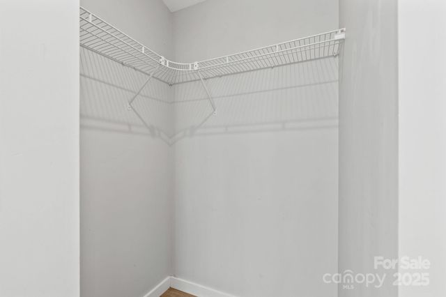 24 Lower Grassy Branch Road, Asheville, NC 28805