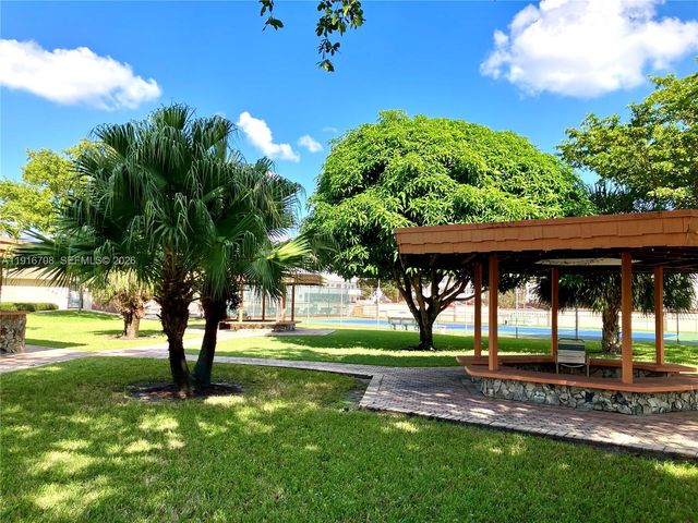 4270 NW 40th Street 103, Lauderdale Lakes, FL 33319
