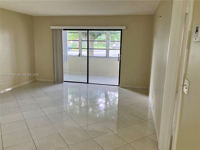 4270 NW 40th Street 103, Lauderdale Lakes, FL 33319