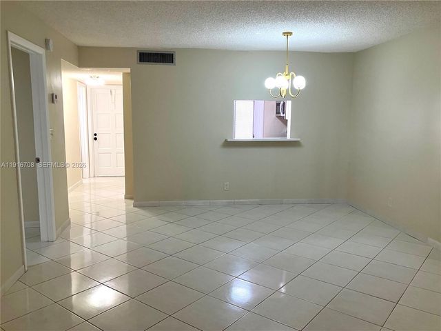 4270 NW 40th Street 103, Lauderdale Lakes, FL 33319