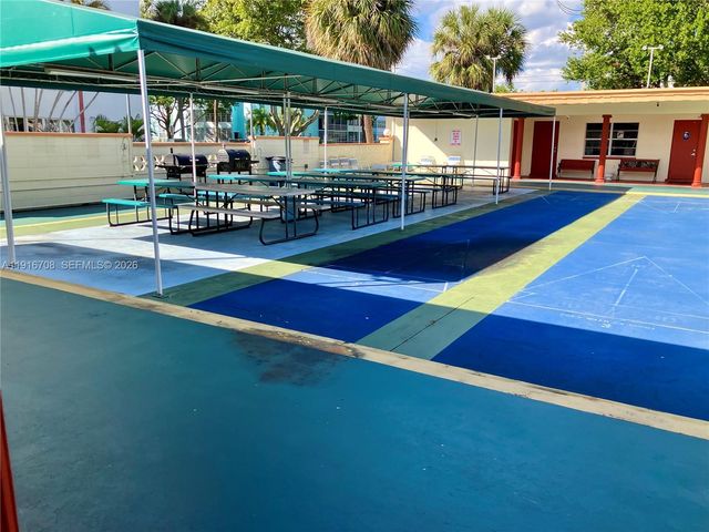 4270 NW 40th Street 103, Lauderdale Lakes, FL 33319