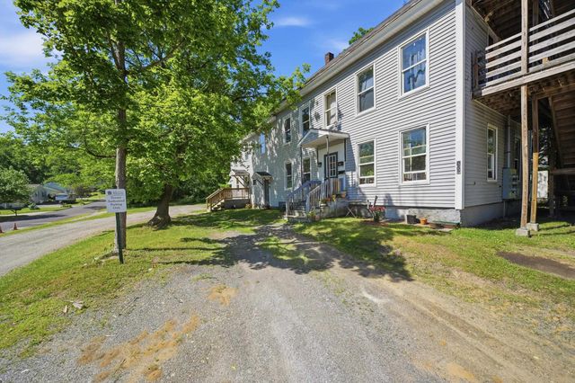 35 South Street, Claremont, NH 03743