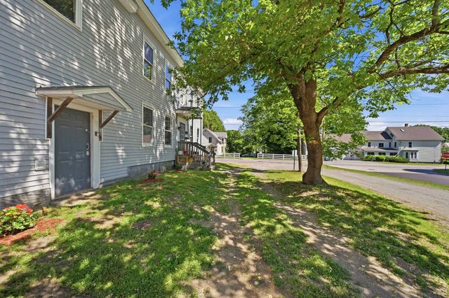 35 South Street, Claremont, NH 03743