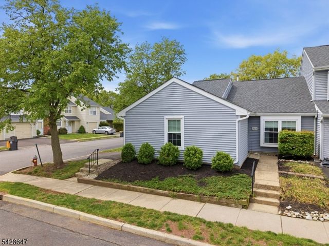 115 Wisbech Pl, Franklin Twp., NJ 08873