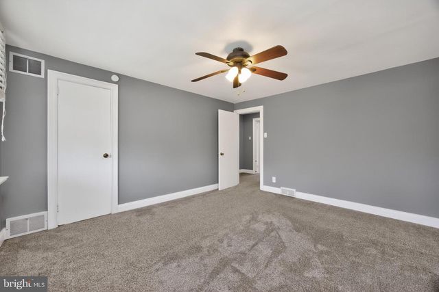 317 WESTBROOK DR, Clifton Heights, PA 19018