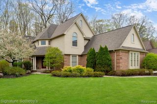 21684 Chase Drive, Novi, MI 48375