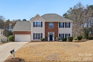 123 Nims Spring Drive, Fort Mill, SC 29715