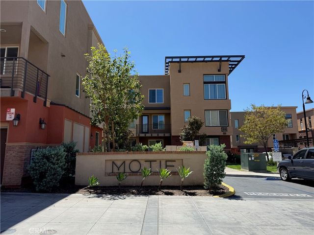 422 W Route 66 1, Glendora, CA 91740