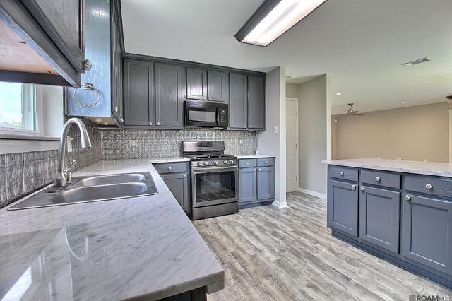 23765 Southpoint Dr, Denham Springs, LA 70726