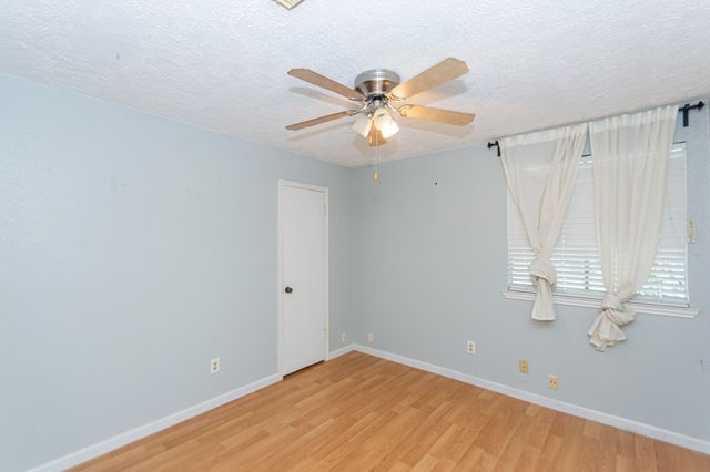 17315 Glenhew Road, Humble, TX 77396