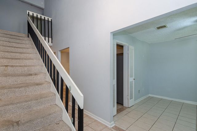 17315 Glenhew Road, Humble, TX 77396