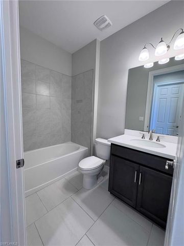 1069 Tranquil Brook DR, Naples, FL 34114