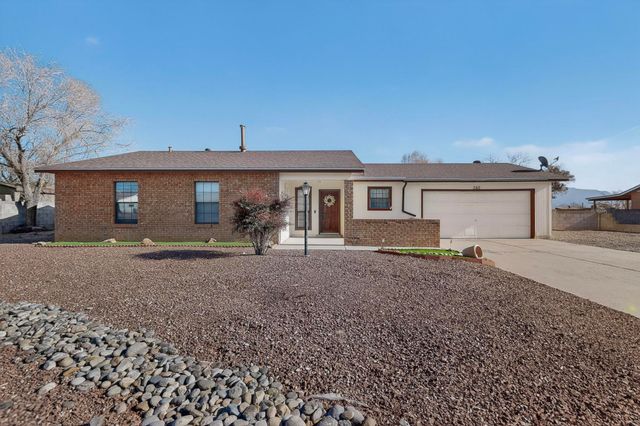 350 Western Hills Drive SE, Rio Rancho, NM 87124