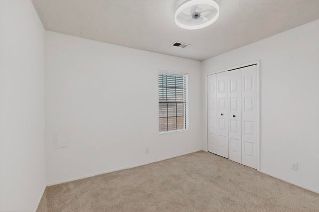 350 Western Hills Drive SE, Rio Rancho, NM 87124