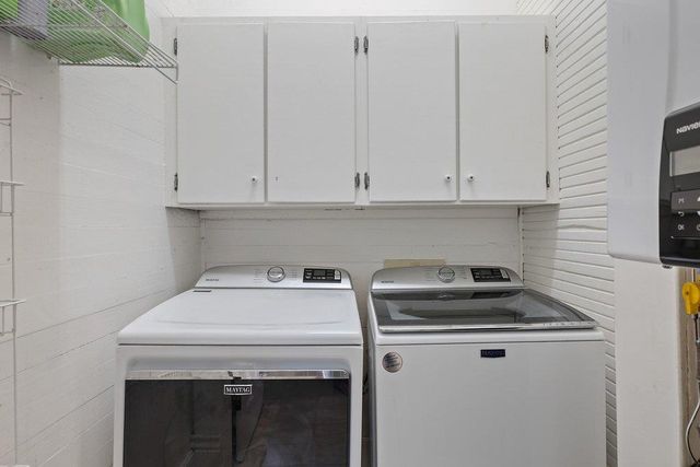 819 Hackberry ST, Taylor, TX 76574