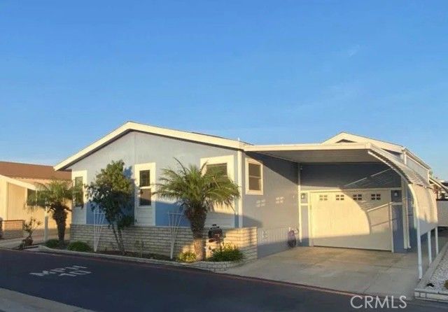 9850 Garfield 35, Huntington Beach, CA 92646