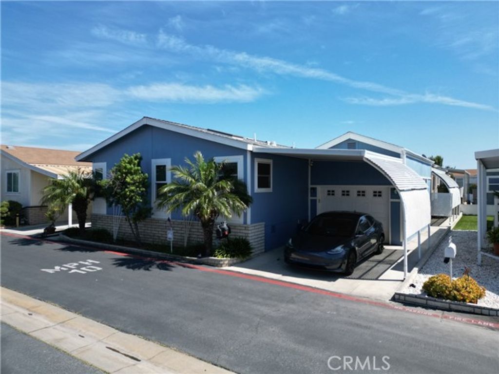 9850 Garfield 35, Huntington Beach, CA 92646