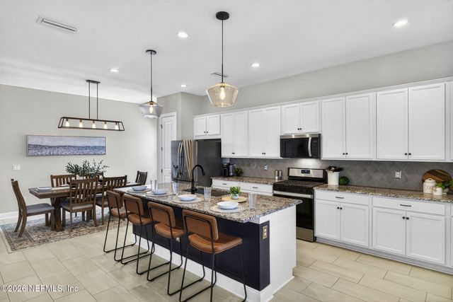 59 VALLEY FALLS Way, St. Johns, FL 32259