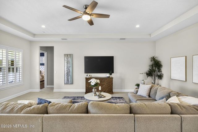 59 VALLEY FALLS Way, St. Johns, FL 32259