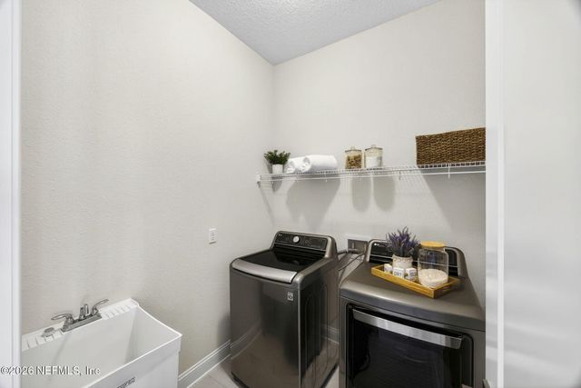 59 VALLEY FALLS Way, St. Johns, FL 32259