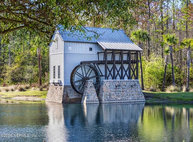 59 VALLEY FALLS Way, St. Johns, FL 32259