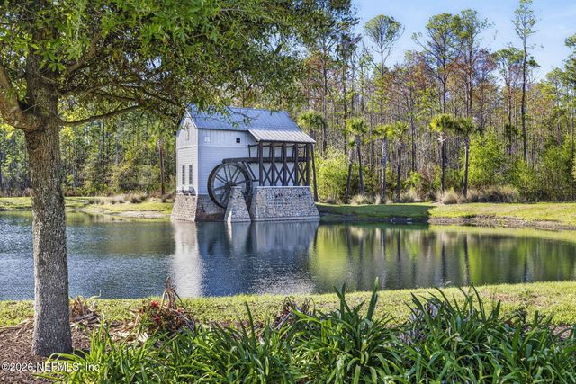 59 VALLEY FALLS Way, St. Johns, FL 32259