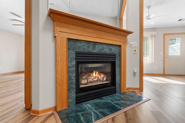 7632 Newbury Road, Woodbury, MN 55125