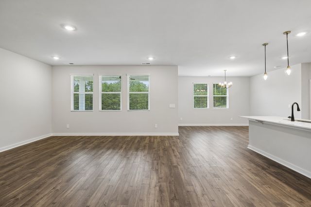 4341 Scarlet Court, Columbia, TN 38401