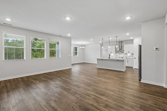 4341 Scarlet Court, Columbia, TN 38401