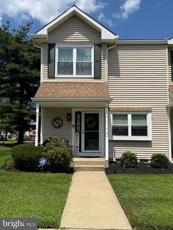 501 STILLHOUSE LN, Marlton, NJ 08053