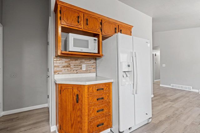 2174 NELLIE LANE, Green Bay, WI 54311