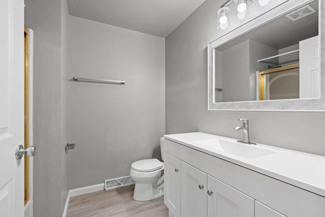 2174 NELLIE LANE, Green Bay, WI 54311