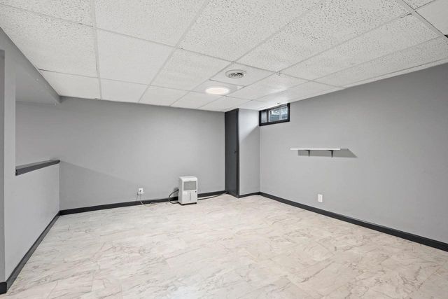 2174 NELLIE LANE, Green Bay, WI 54311