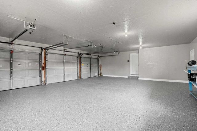 2174 NELLIE LANE, Green Bay, WI 54311