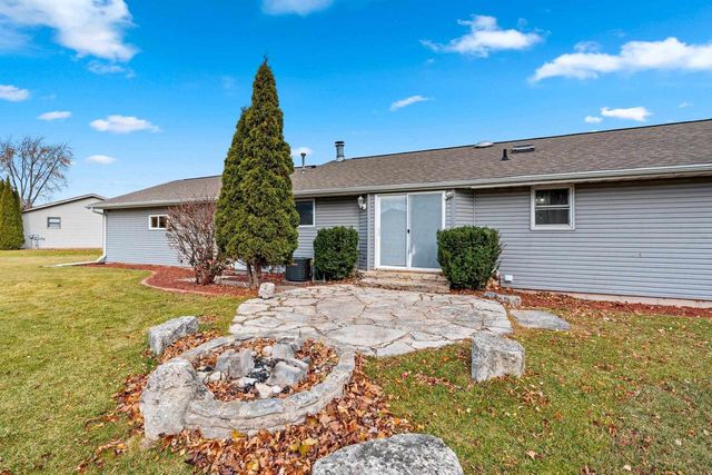 2174 NELLIE LANE, Green Bay, WI 54311