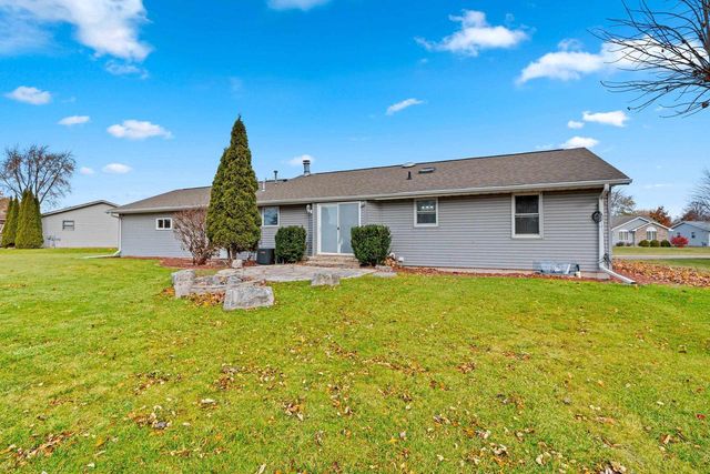 2174 NELLIE LANE, Green Bay, WI 54311